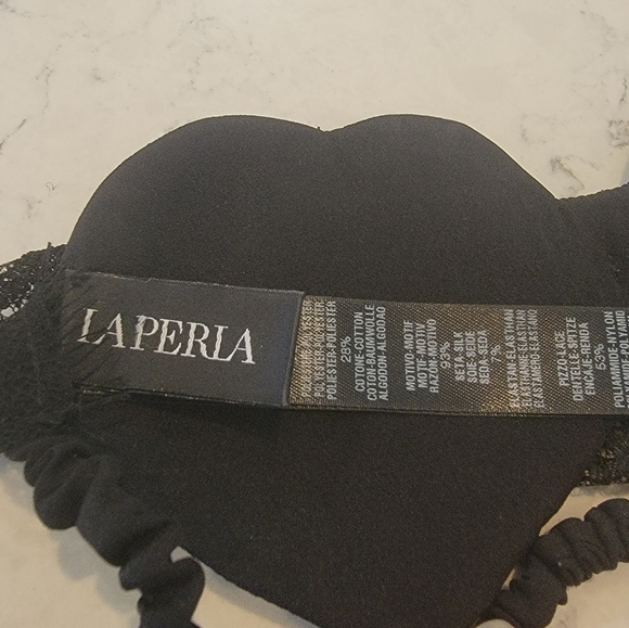 🎁 La Perla heart Shaped bedroom lace mask 🎁 - Picture 6 of 7